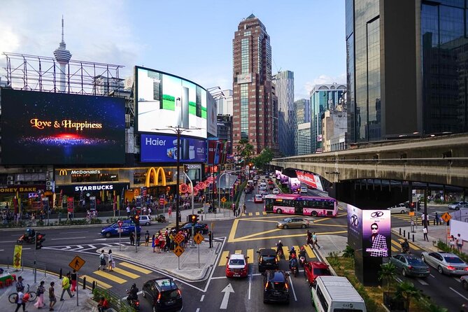 Quirky Art Museum called Ur-Mu in Bukit Bintang, KL - Five floors of art in Bukit Bintang