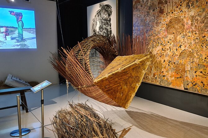 Quirky Art Museum called Ur-Mu in Bukit Bintang, KL - Reading the rooms, not just passing through