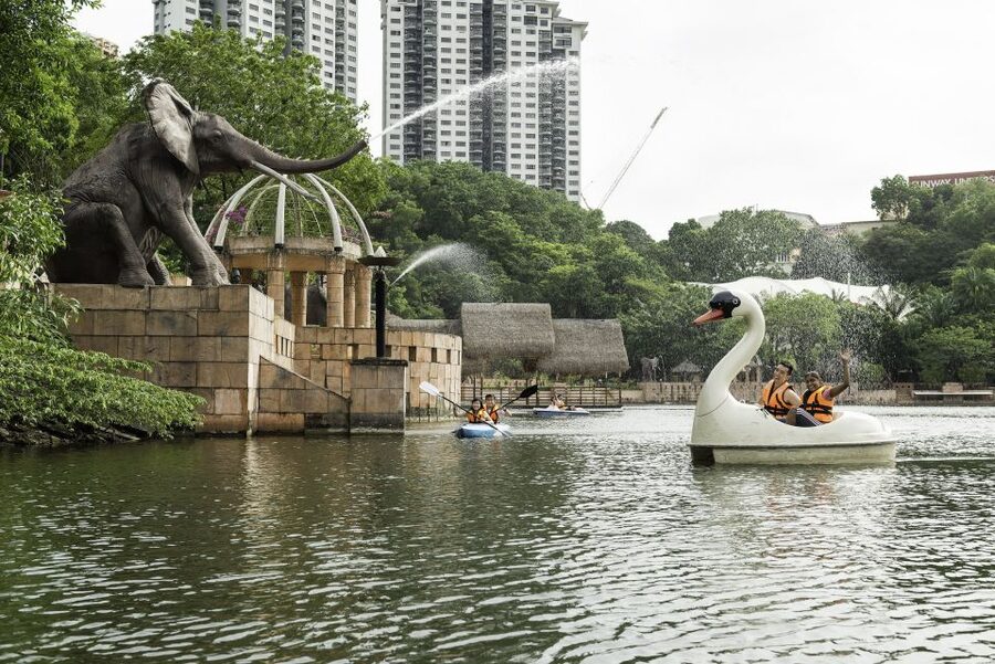 Sunway Lagoon Theme Park with Round-Trip Transfer - Wildlife Park: a change of pace