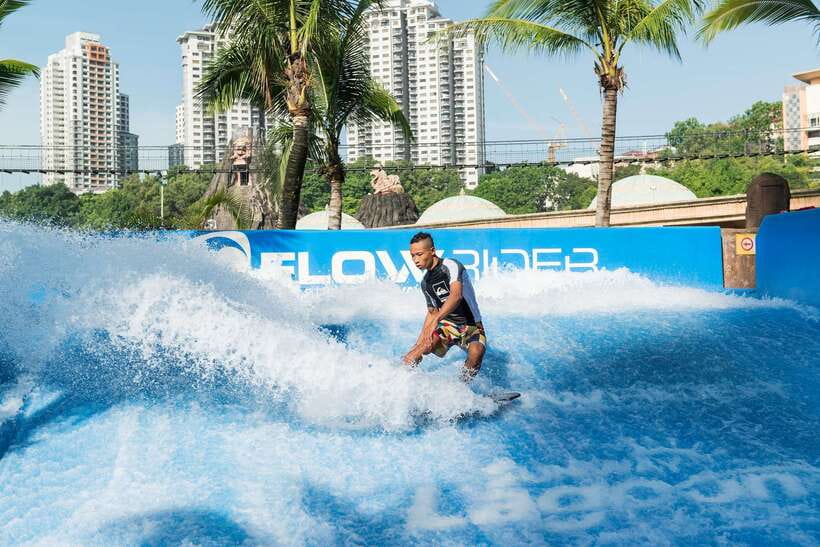 Sunway Lagoon Theme Park with Round-Trip Transfer - The transfer: convenient, with a reason to keep plans flexible