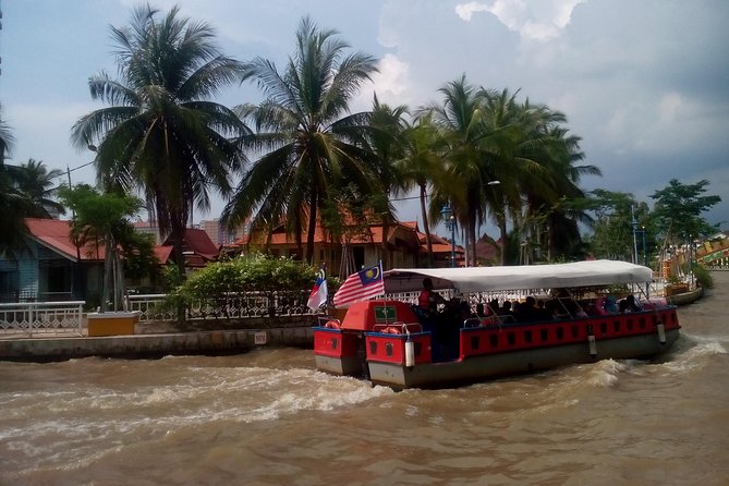 Treasures Of The Far East-Malacca, Museum, Trishaw Ride(Private) - Stadthuys, Christ Church and Porta de Santiago